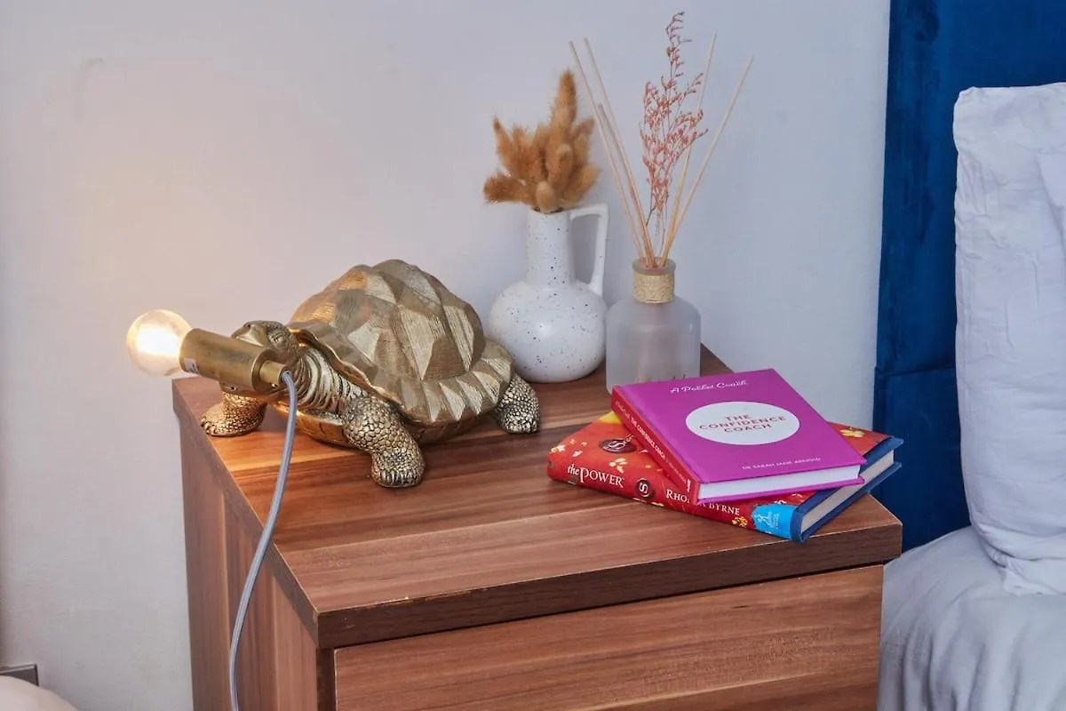 Leeds - 4 Beds - Balcony - Wifi - Yorksha Property Leeds (West Yorkshire)